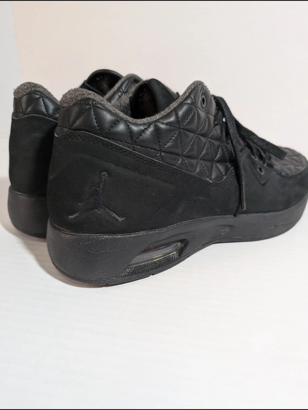 Nike Air Jordan Clutch Black Quilted Size 9  845043-010